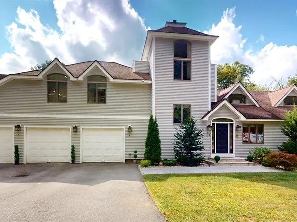 22 Old Cambridge Tpke, Lincoln, MA 01773