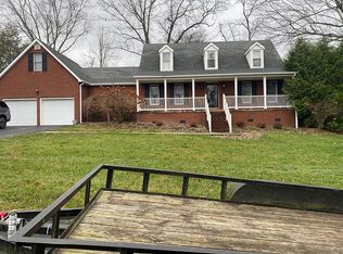 108 Phillips St, Fayetteville, WV