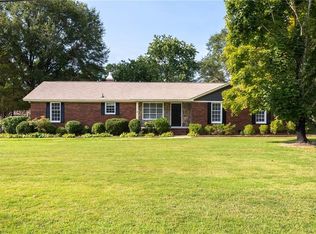 325 Beaverdam Rd, Williamston, SC 29697