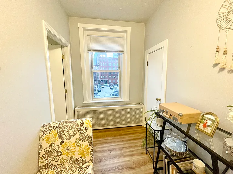 31 Cooper St #2 — Photo 11
