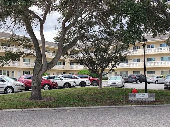 2256 Spanish Dr APT 10, Clearwater, FL 33763