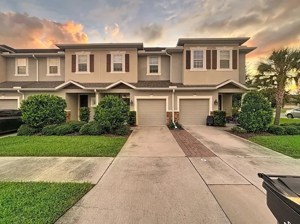 1077 Amber Leaf Trl, Wesley Chapel, FL 33544