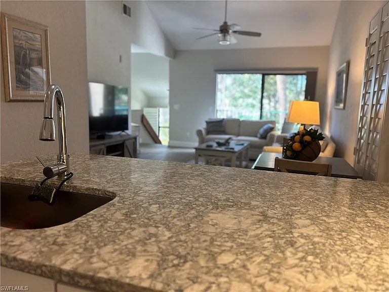 55 Emerald Woods Dr #C8 — Photo 11