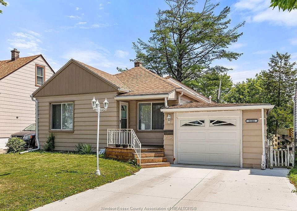 1st image of 2446 Alexis Rd