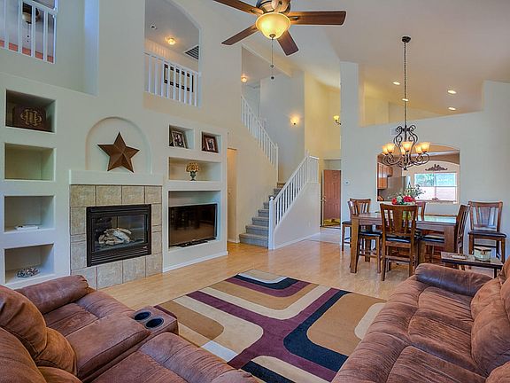 3rd image of 8709 Eagle Springs Dr NE