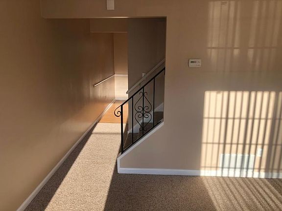 5th image of 121 Peppertree Ln Unit 121