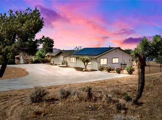 8215 Palomar Ave, Yucca Valley, CA 92284