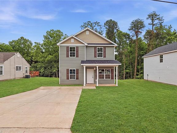 2nd image of 1021 Hickory Chapel Rd