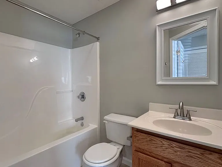 Rand Powell Apartment Homes — Photo 61