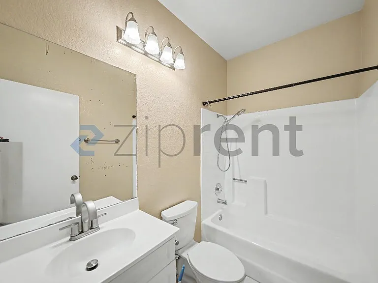 528 E San Jose Ave #110 — Photo 25