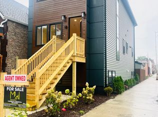 956 N Saint Louis Ave, Chicago, IL 60651