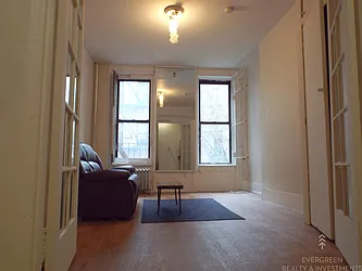 Rented by Evergreen Realty & Investments