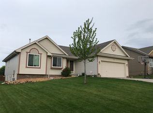 703 Ruby Rd, Papillion, NE 68133