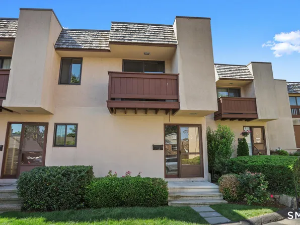 135 Courtland Avenue APT 13, Stamford, CT 06902