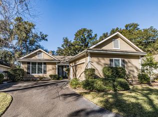 634 S Reeve Rd, Saint Helena Island, SC 29920