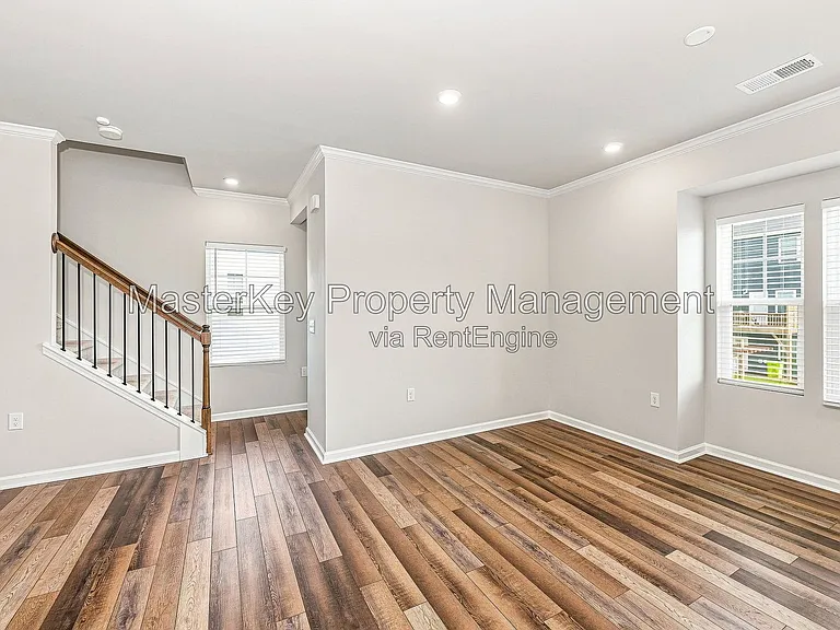 3001 Brellon Ln — Photo 7