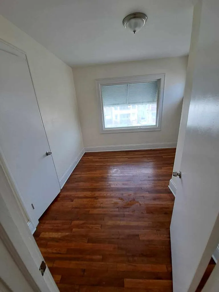 8610 Jeffries Avenue - 1 — Photo 2