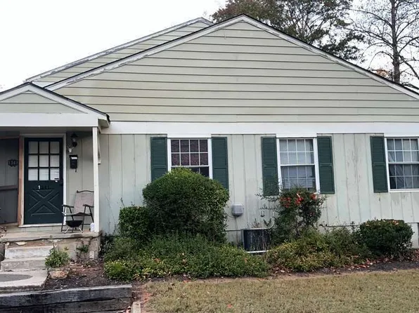 1341 Old Coach Rd SW, Marietta, GA 30008