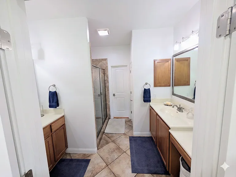 2729 Mirasol Loop — Photo 12