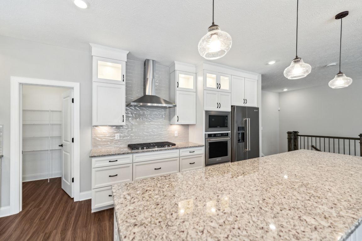 Innisbrook Ln-016.jpg