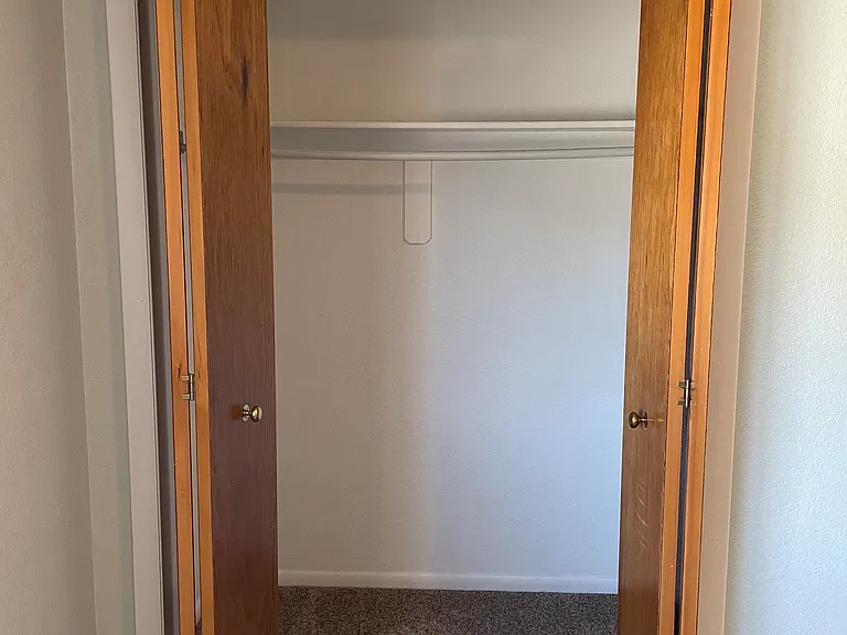 1705 Sanders Dr #D — Photo 9