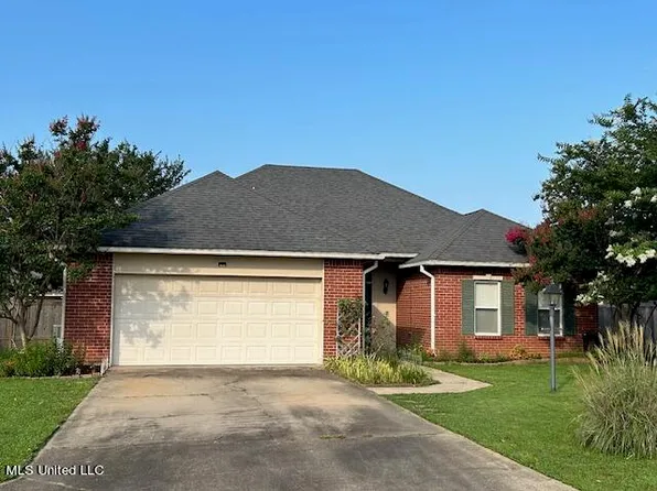 119 Oakleigh Dr, Clinton, MS 39056