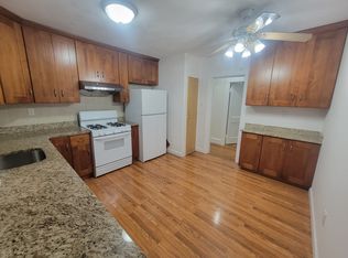 23 Dartmouth St #2, Quincy, MA 02169