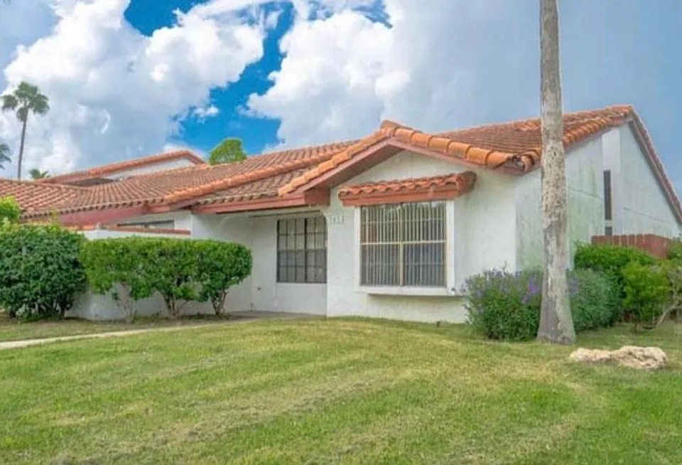 2100 W San Marcelo Blvd #187