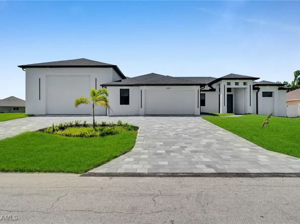 839 NW 28th Pl, Cape Coral, FL 33993
