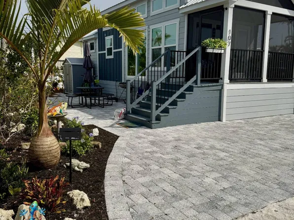 1119 Periwinkle Way Unit 107, Sanibel, FL 33957