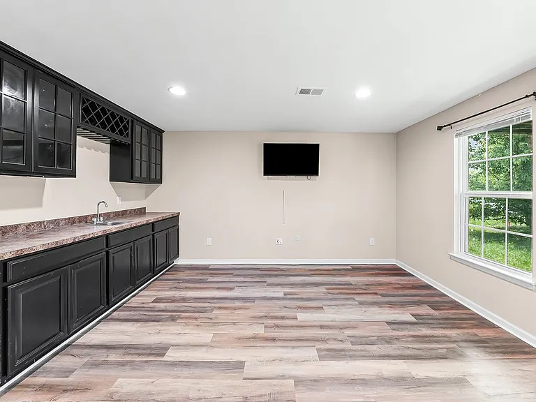 1222 Carrick Ct — Photo 4