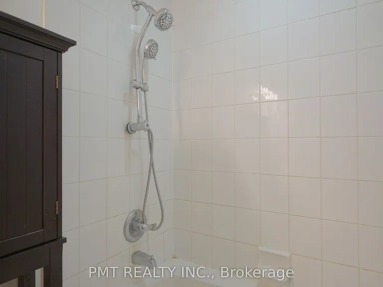 388 Prince Of Wales Dr #305 — Photo 12