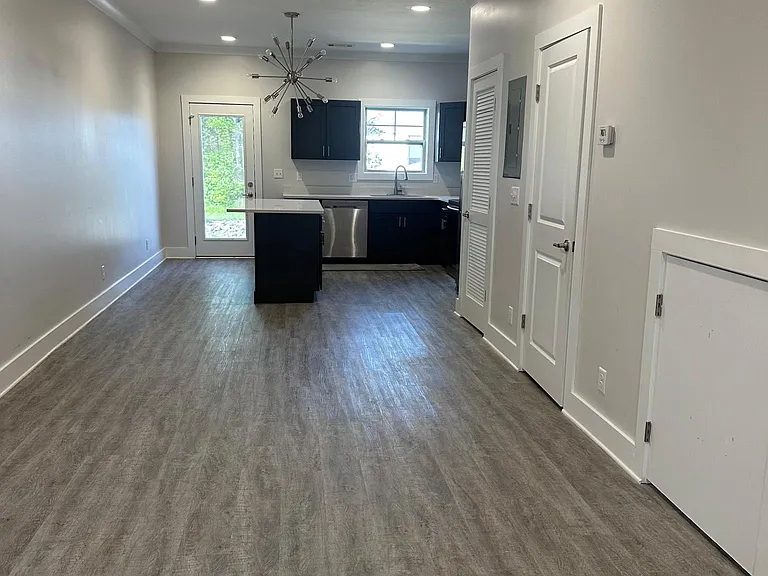145 Bellvue Dr — Photo 7