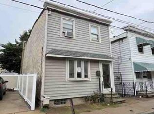 4624 Emery St, Philadelphia, PA