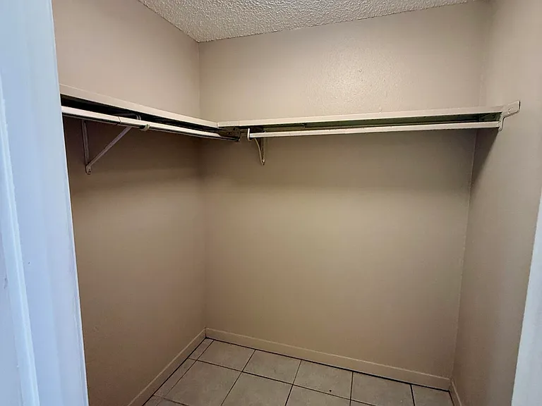 7113 El Cajon Dr — Photo 17