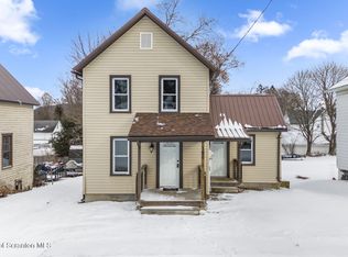 106 4th St, Hallstead, PA 18822