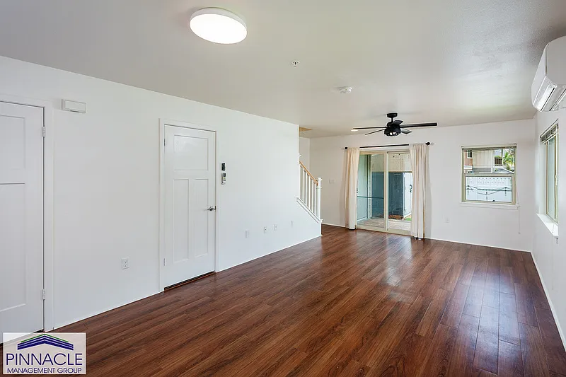 Building Photo - 801 Kakala St #1506