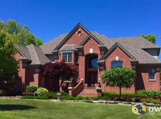 4911 Shimmering Creek Dr, Washingtn Twp, MI