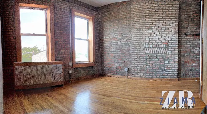 Rented by Zjama Realty Corp | media 11