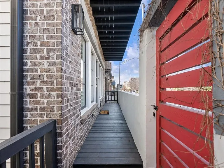 378 Bill Kennedy Way SE — Photo 53
