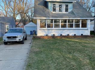1520 Silver Creek Ave SE, Grand Rapids, MI