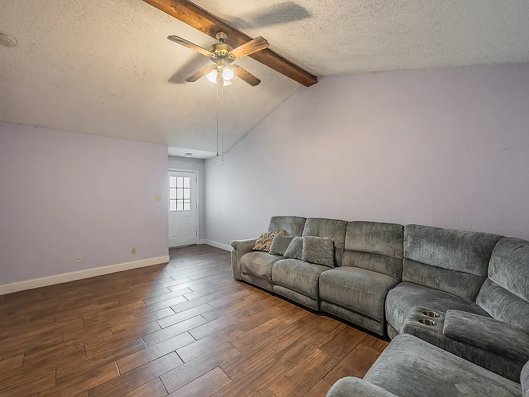 5003 Maryanna Way #D — Photo 17