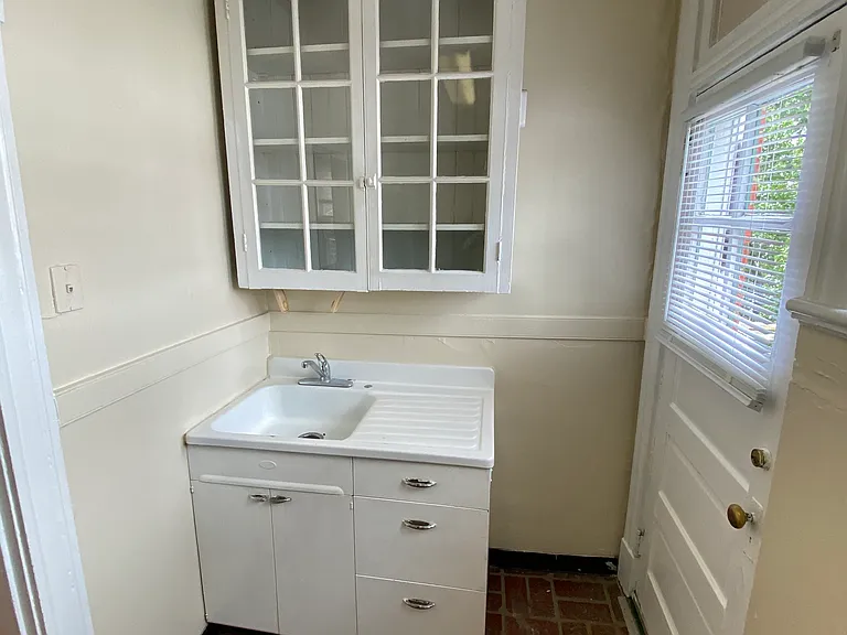 3128 Stuart Ave #5 — Photo 13