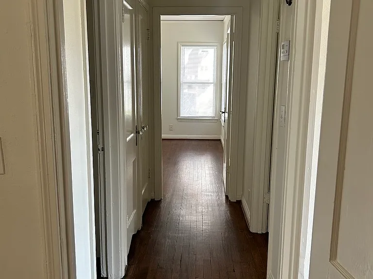 736 Edgefield Rd — Photo 7