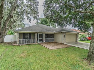 2325 Towering Oaks Cir, Seffner, FL 33584