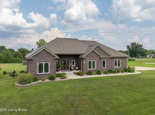 634 Valley View Dr, Shepherdsville, KY 40165