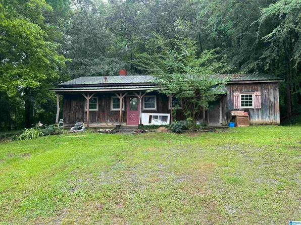 25 Pleasant Hill Rd, Centreville, AL 35042