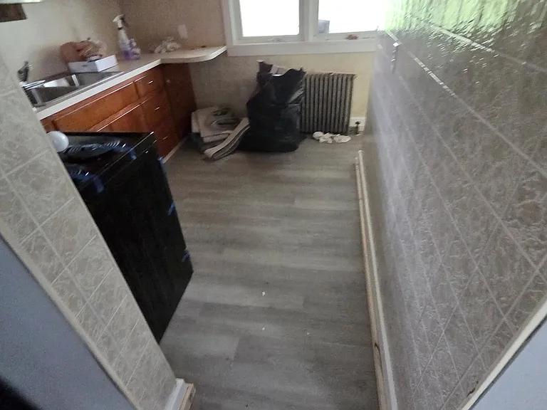 3420 Graham Ave #2 — Photo 5