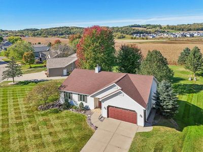 301 King Arthurs Court, Cross Plains, WI, 53528