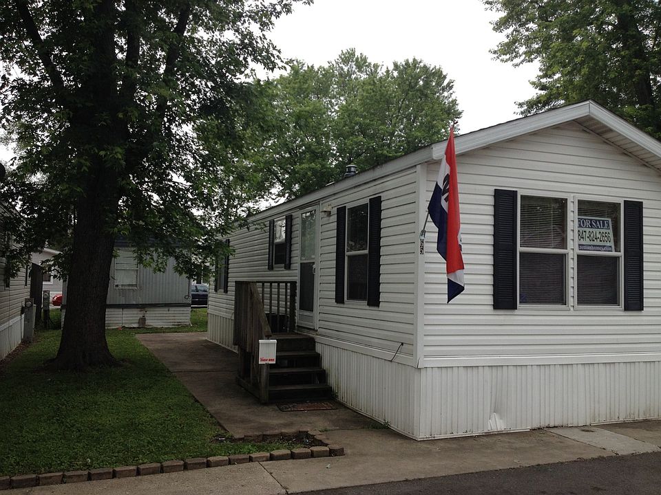 1st image of 815 E Oakton St Lot 65